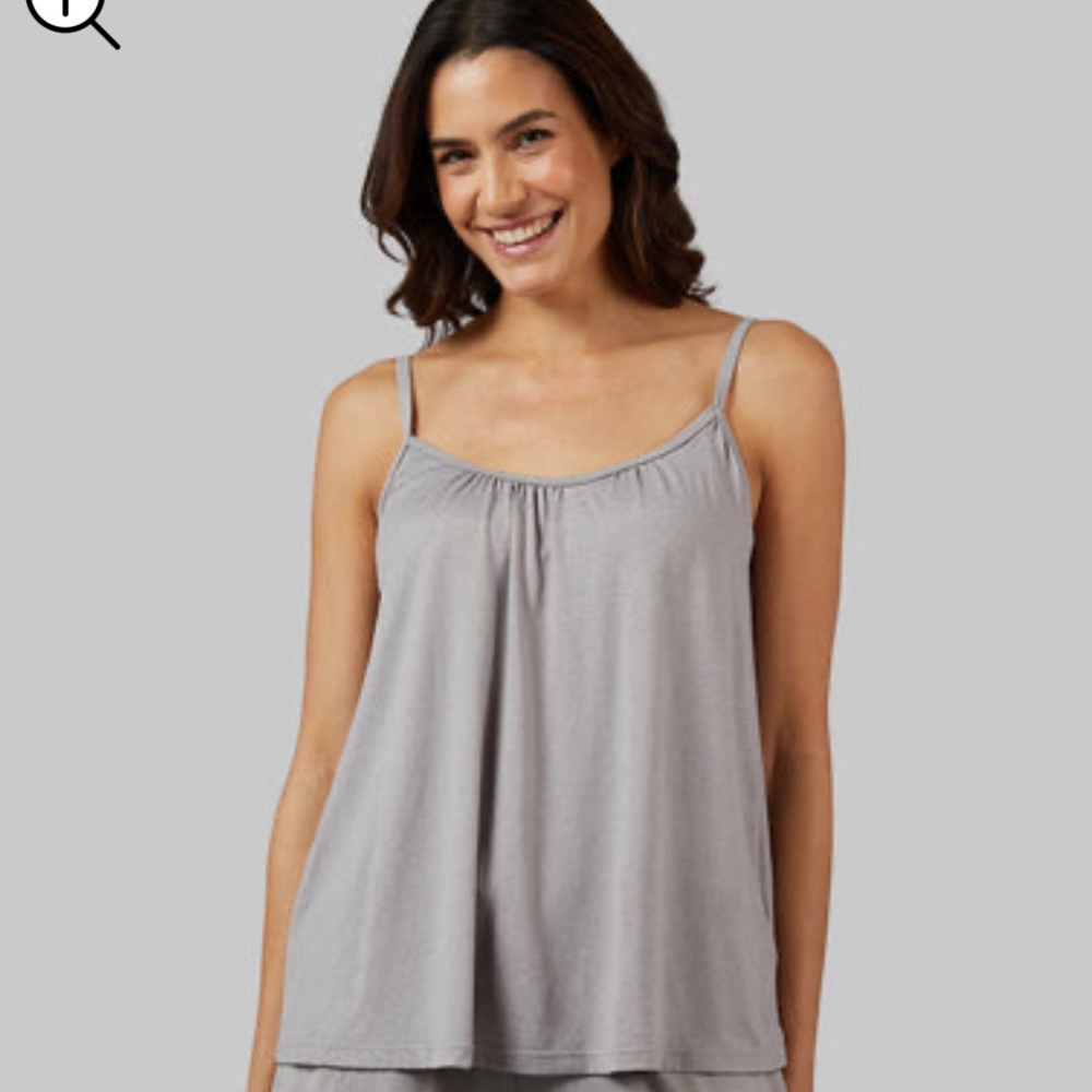 🌸NWT 32 Degrees Flowy Cami Top - size Small